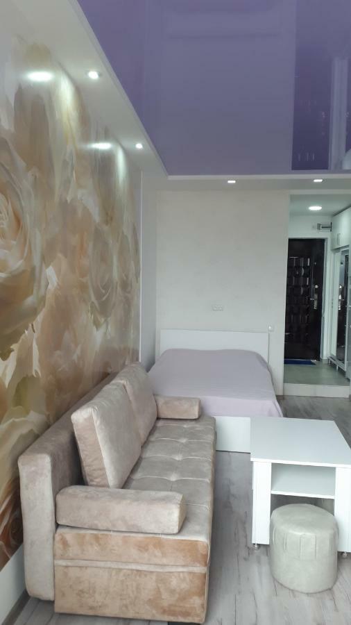 VIP Apartment 1 at Gorgiladze 118 Batoemi Buitenkant foto